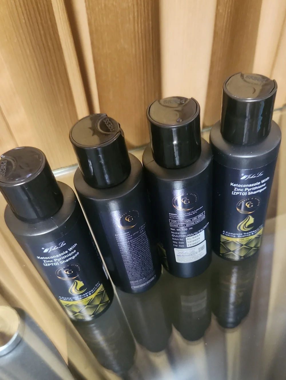 Set of 4 (four) Anti Dandruff Shampoo without boxes